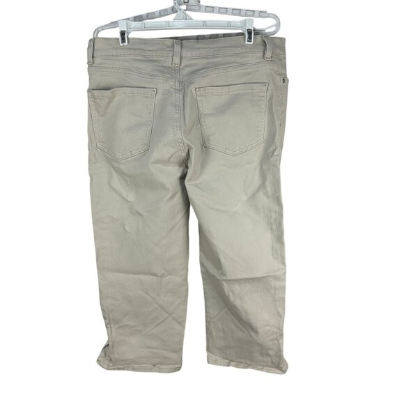 Gloria Vanderbilt Amanda All Around Slimming Beige Capri Pants Size 14 - Picture 2 of 6